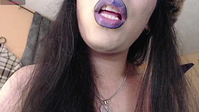 Alexxiatouch stripchat live cam model