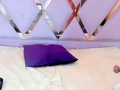 ScarletStarRs stripchat live cam model