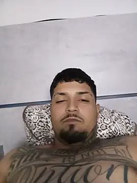 Mrmalvadin69 stripchat live cam model
