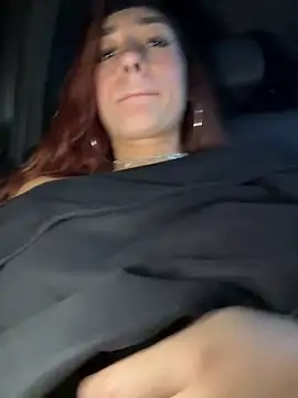 ariiel_ stripchat live cam model