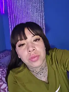 CandeVIP stripchat live cam model