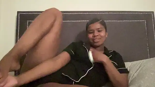LYNEXOTIC stripchat live cam model