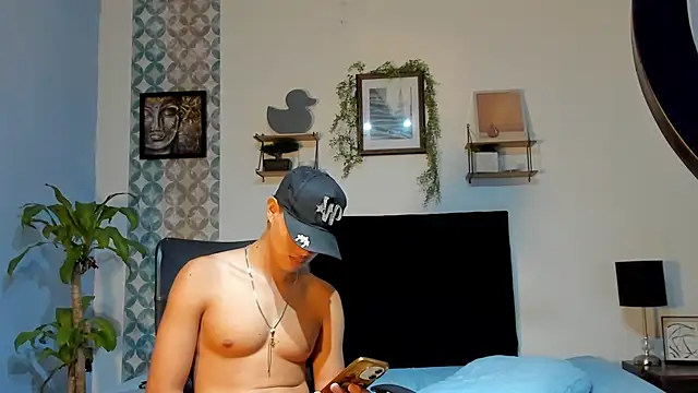 son_hadess stripchat live cam model