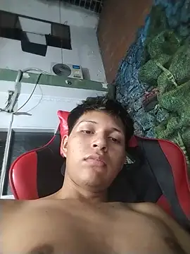 XXSNOVER_ stripchat live cam model