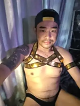 cloudfornigh stripchat live cam model