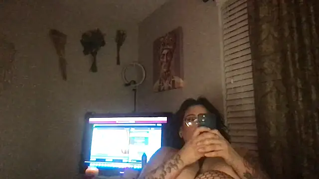 Transbbw210 stripchat live cam model
