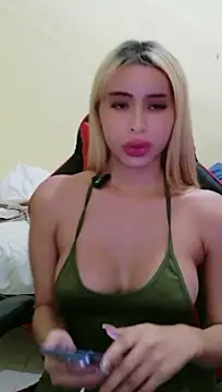 celest_yummy stripchat live cam model