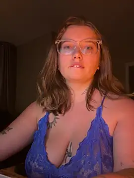 pigtailzz stripchat live cam model