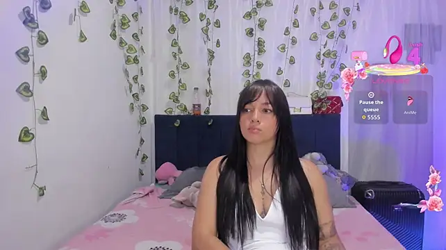 EmiliaRose1_ stripchat live cam model
