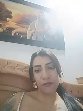 bellacolombiana stripchat live cam model