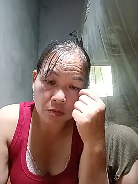 emgaihoixuan stripchat live cam model