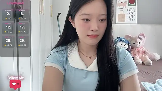 --bee-- stripchat live cam model