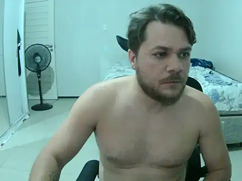 Miguelion2308 stripchat live cam model