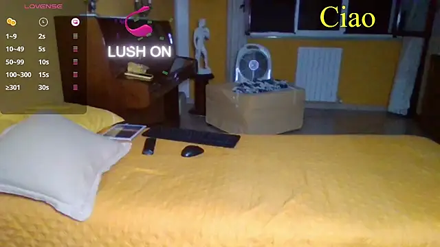 lattediyak stripchat live cam model