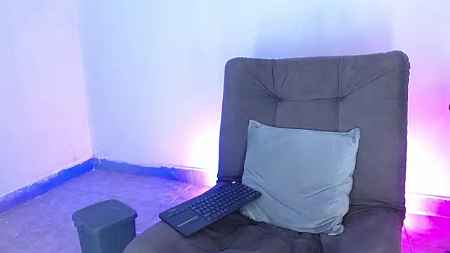 deivid_bigcock1 stripchat live cam model