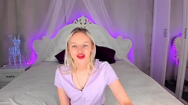 AlessaKiss stripchat live cam model