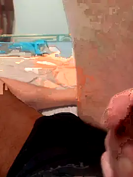 turoppa stripchat live cam model