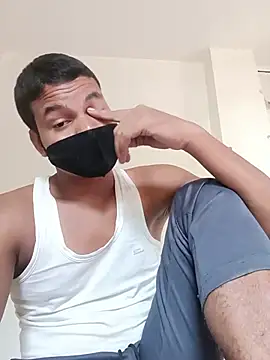 Rashi__75 stripchat live cam model