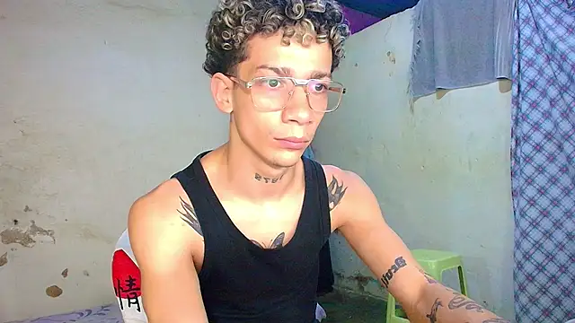 mateodeamjo_07 stripchat live cam model