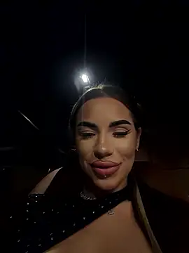 KimberShow stripchat live cam model