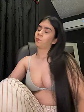 alhaana_ stripchat live cam model