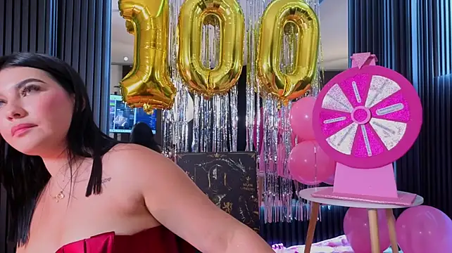 MiaaFarrel stripchat live cam model