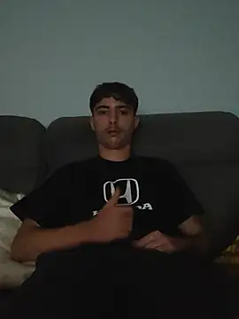 JoyyyBoyy stripchat live cam model