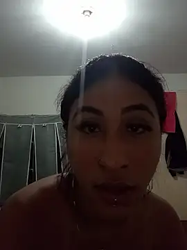 Lohaynne stripchat live cam model
