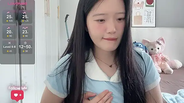 --bee-- stripchat live cam model