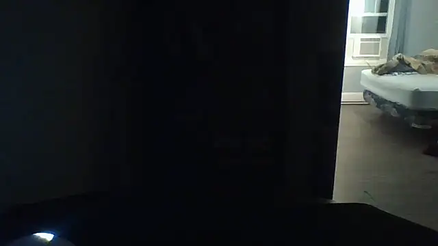 YourBoyToii stripchat live cam model
