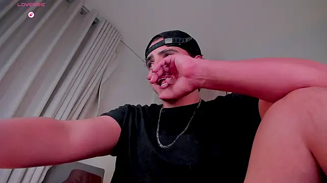 Yossef_ftm stripchat live cam model