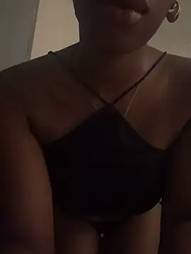 Babymarii stripchat live cam model