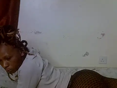 Cheupe_finnest stripchat live cam model