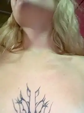 Rimmahottes stripchat live cam model