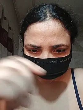 HotAishaa stripchat live cam model