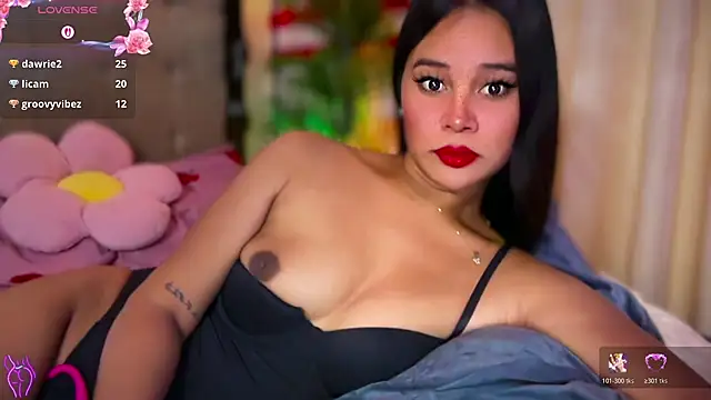 _lolalch stripchat live cam model