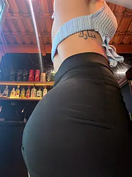 zelyramonvielly stripchat live cam model
