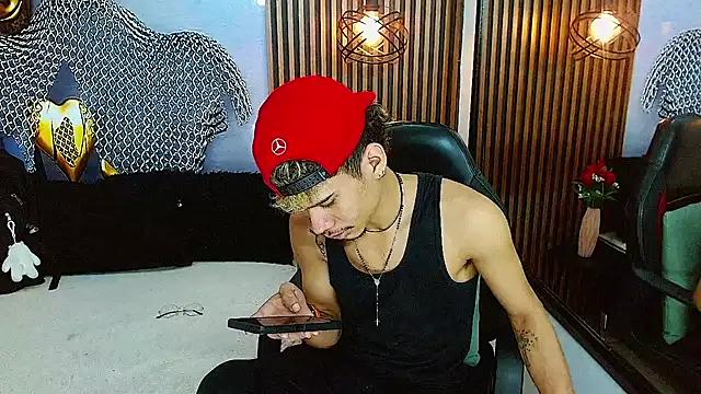 Skinny_cute_Alyer stripchat live cam model