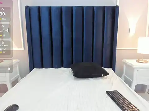 AlysaRodriguez stripchat live cam model