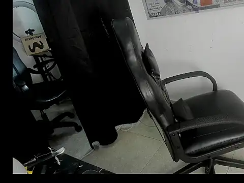 master_badboy stripchat live cam model
