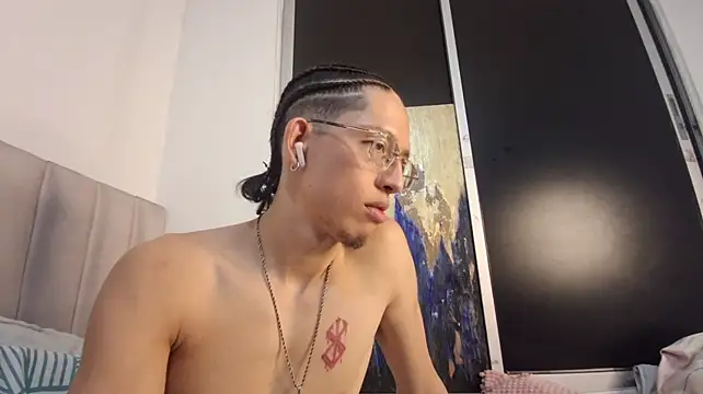 manu_vera8 stripchat live cam model