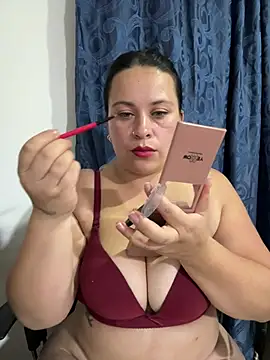 Alessia_gold_ stripchat live cam model