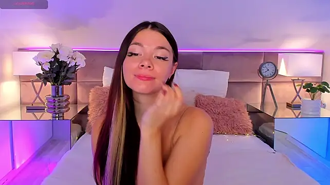 MiaMuse stripchat live cam model