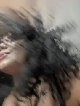 Curlyierr stripchat live cam model