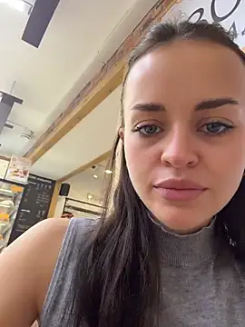 AngelinaTeller stripchat live cam model