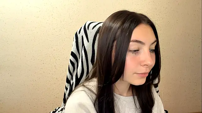 MaribelAmati stripchat live cam model