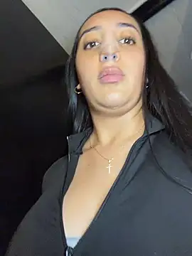 Hannahoff stripchat live cam model