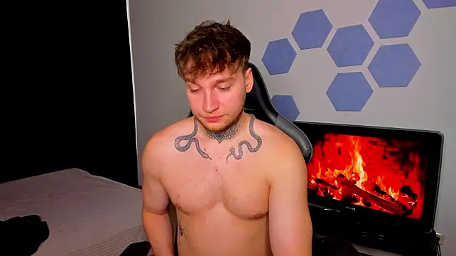 Chris_Tyson stripchat live cam model