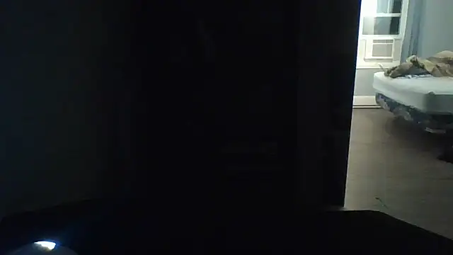 YourBoyToii stripchat live cam model