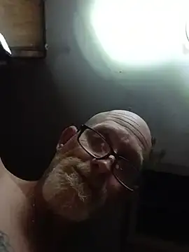 justaman176983 stripchat live cam model